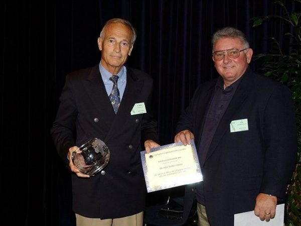 2002 J.P. Giroud becomes honorary member of IGS, with Joe Fluet chairman of Award Committee, Nice, France