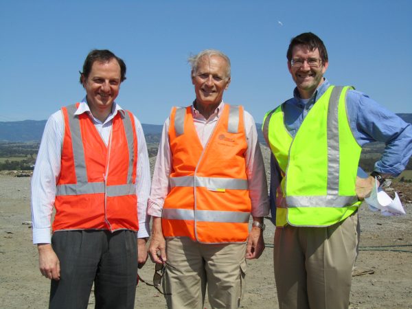 2011a Fred Gassner, J.P. Giroud and Gary Schmertmann at Whytes Gully landfill, Australia
